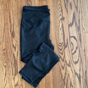 Mono B pebble leggings